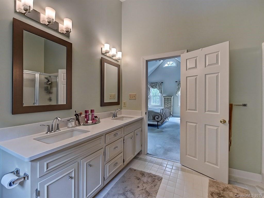 7324 Westcott Terrace Charlotte NC 28270