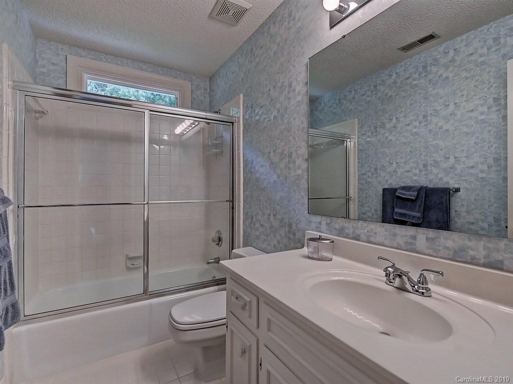 7324 Westcott Terrace Charlotte NC 28270