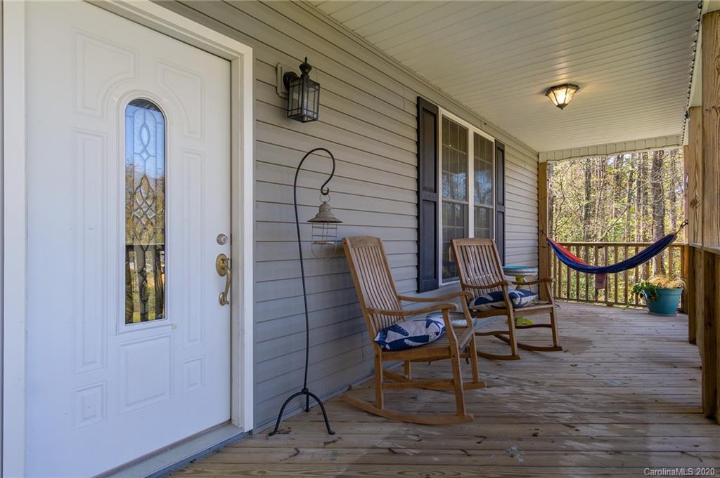 34 Stately Oak Way Swannanoa NC 28778