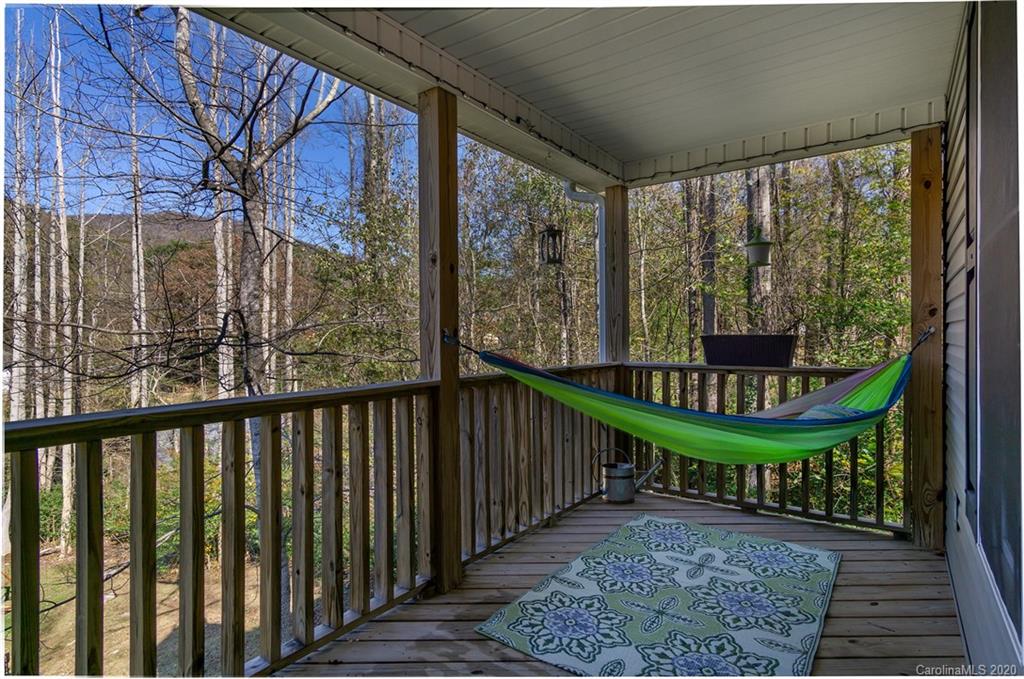34 Stately Oak Way Swannanoa NC 28778