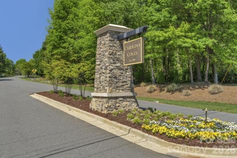 365 Stone Cliff Lane Clover SC 29710