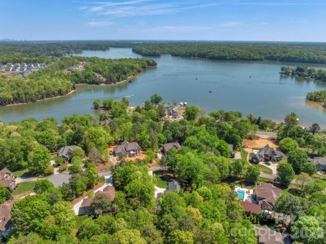 365 Stone Cliff Lane Clover SC 29710