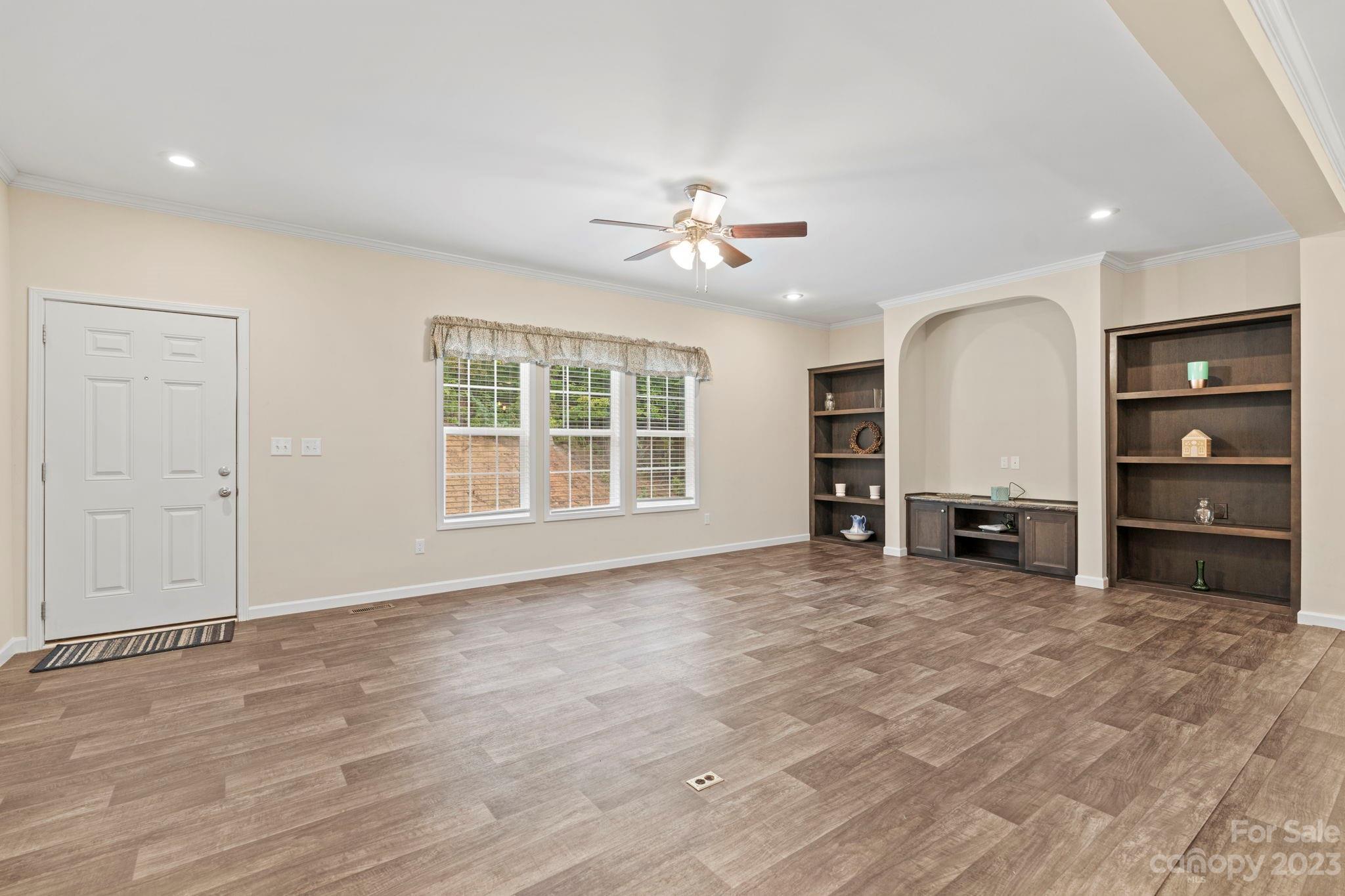 80 Cherie Lane Hendersonville NC 28739