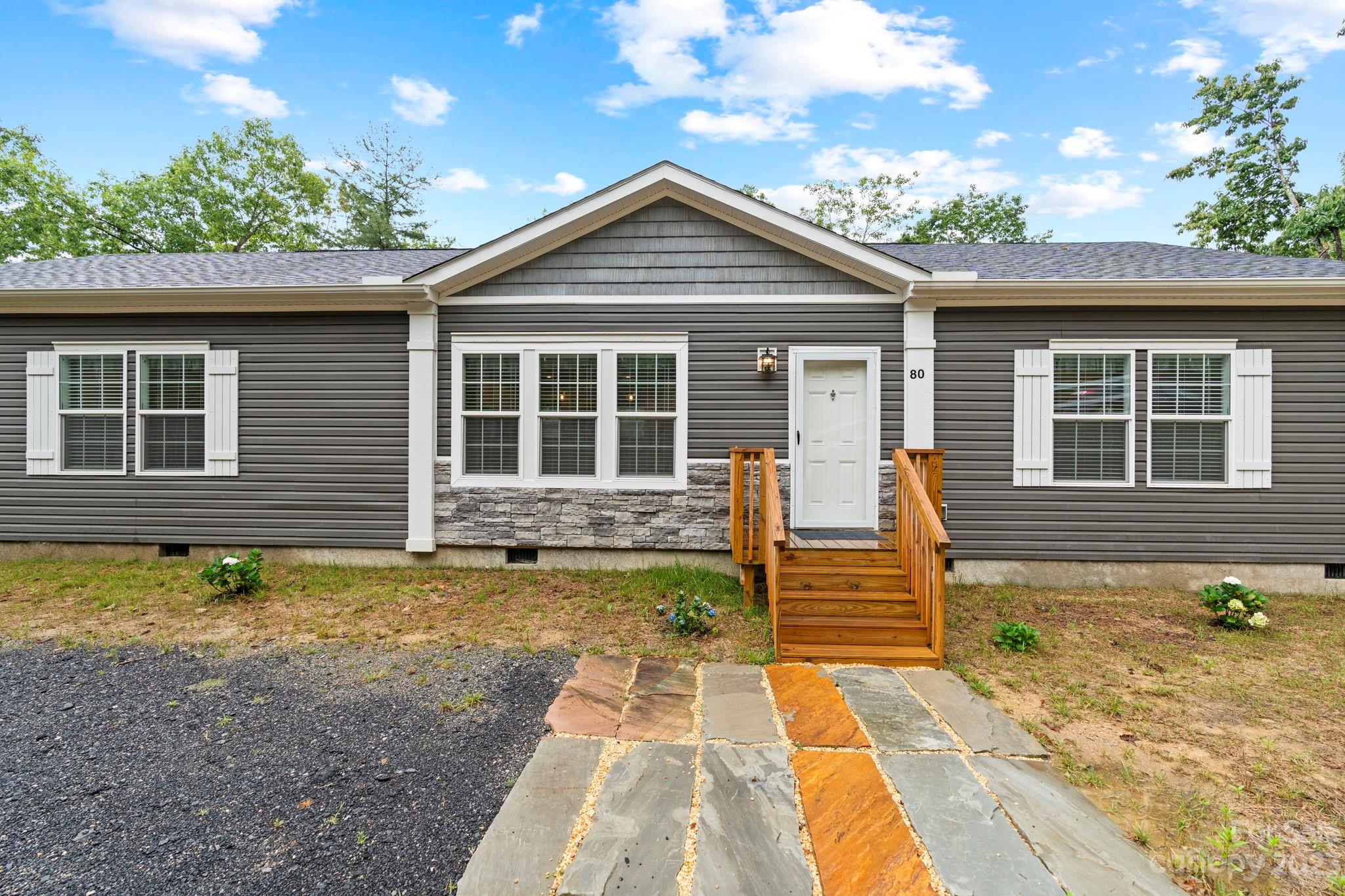 80 Cherie Lane Hendersonville NC 28739