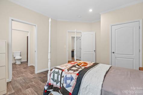 80 Cherie Lane Hendersonville NC 28739