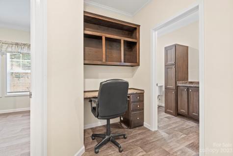 80 Cherie Lane Hendersonville NC 28739