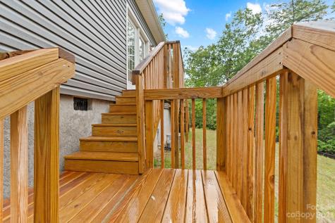 80 Cherie Lane Hendersonville NC 28739