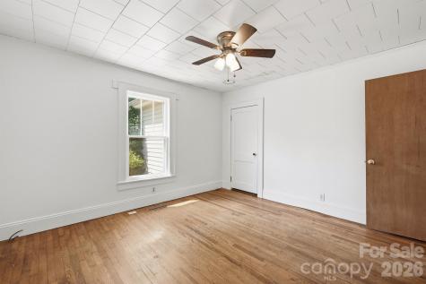 2308 11th Avenue NE Hickory NC 28601