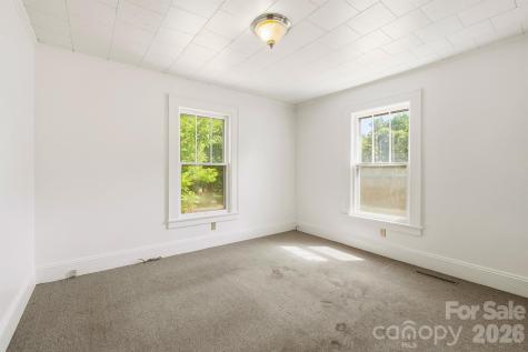 2308 11th Avenue NE Hickory NC 28601