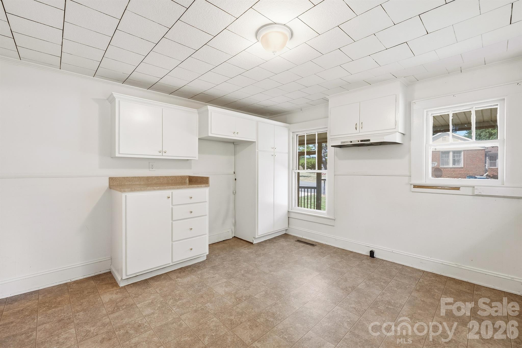 2308 11th Avenue NE Hickory NC 28601
