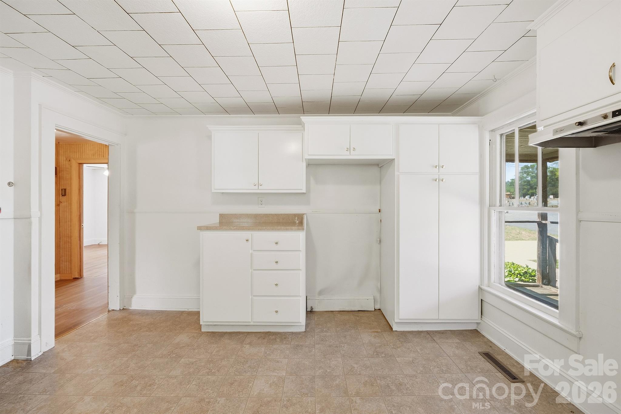 2308 11th Avenue NE Hickory NC 28601