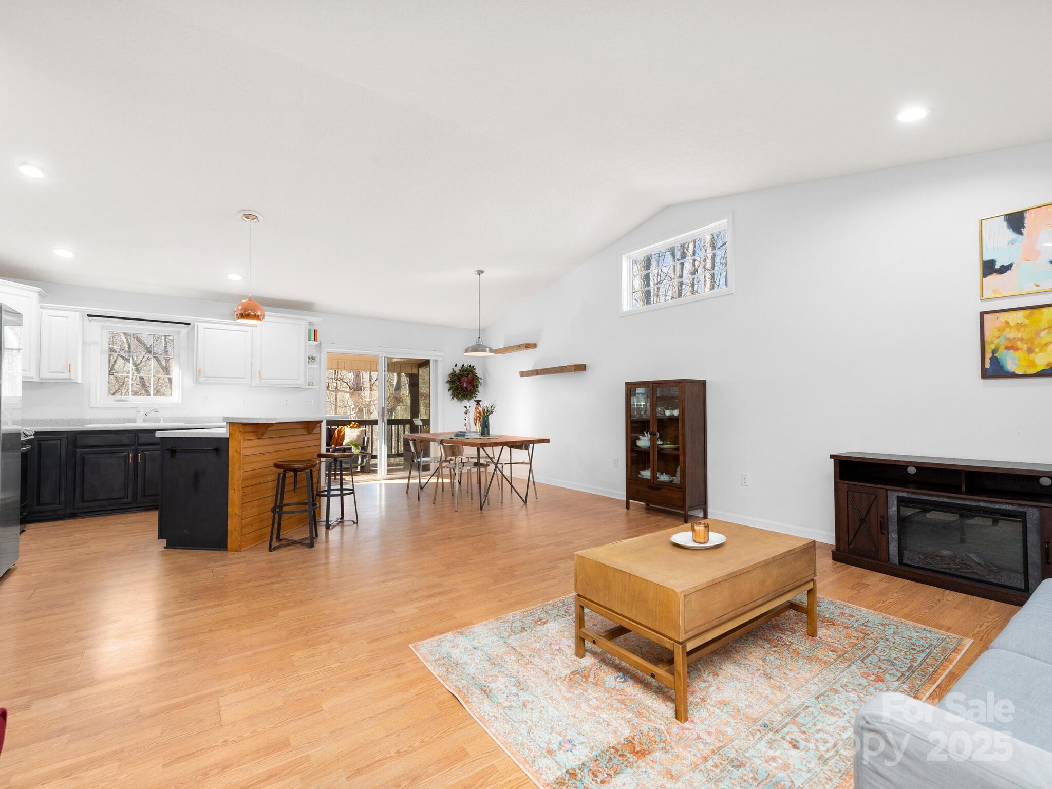 15 Whistle Ridge Road Candler NC 28715