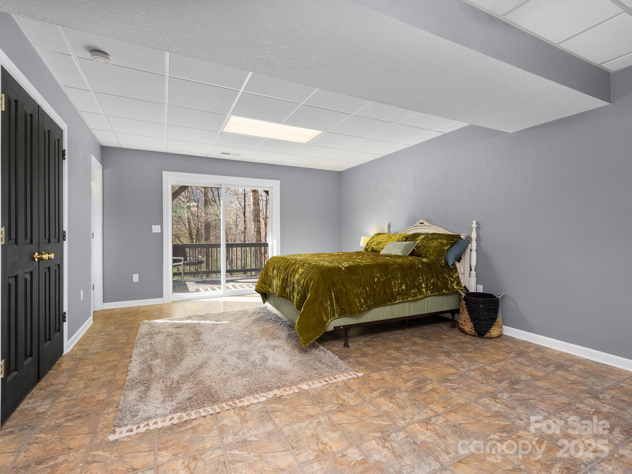 15 Whistle Ridge Road Candler NC 28715