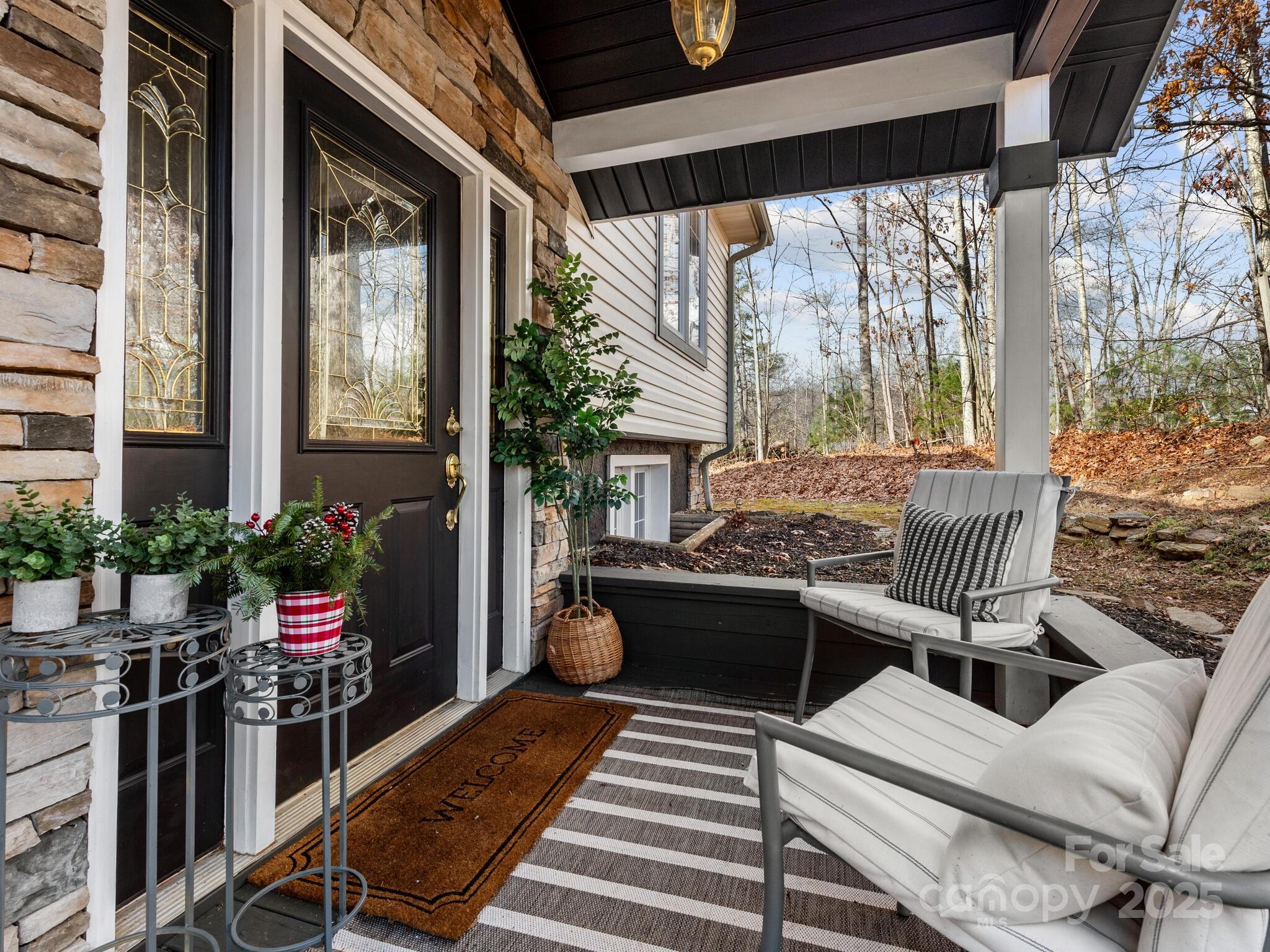 15 Whistle Ridge Road Candler NC 28715