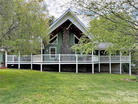 129 Hooper Haven Drive Waynesville NC 28786