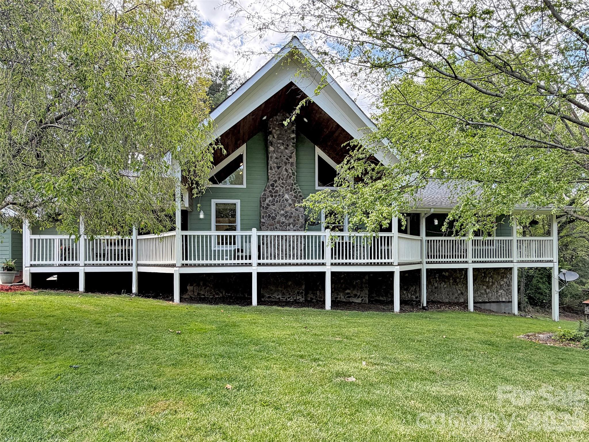 129 Hooper Haven Drive Waynesville NC 28786