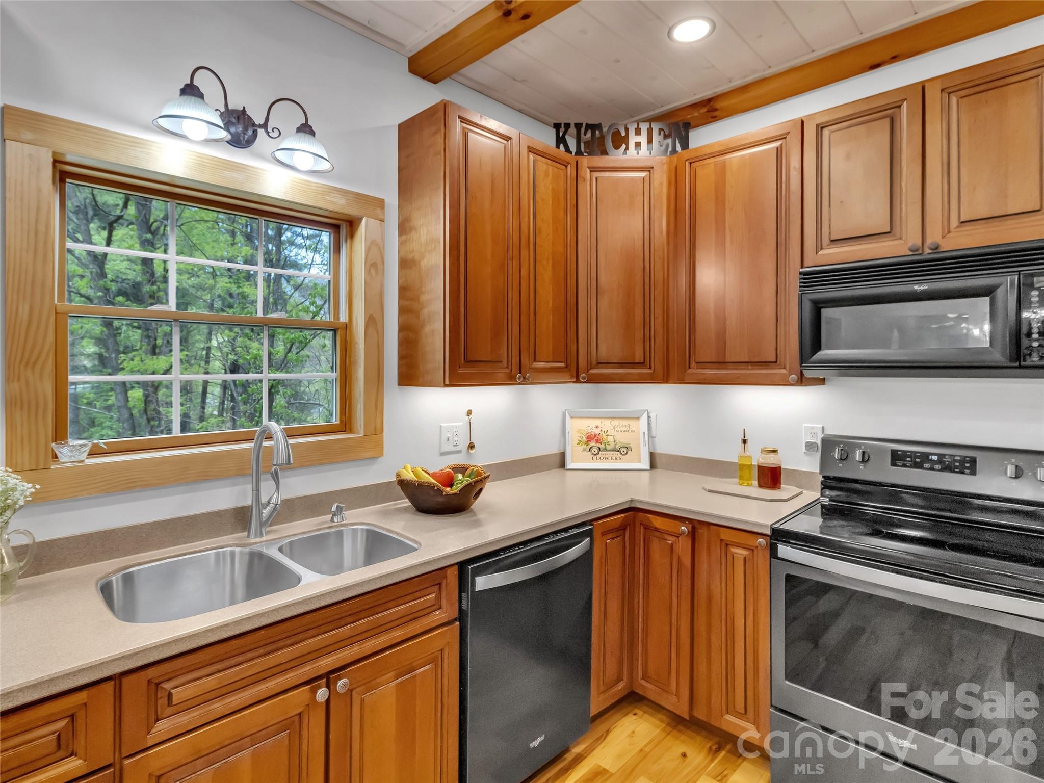 129 Hooper Haven Drive Waynesville NC 28786