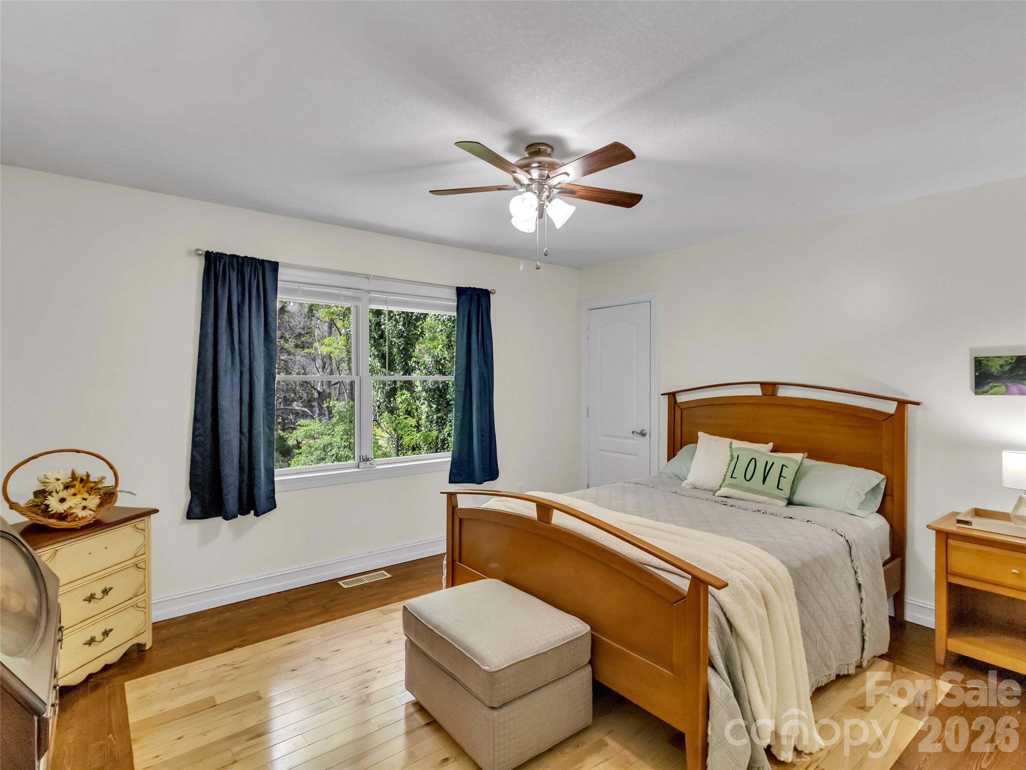 129 Hooper Haven Drive Waynesville NC 28786