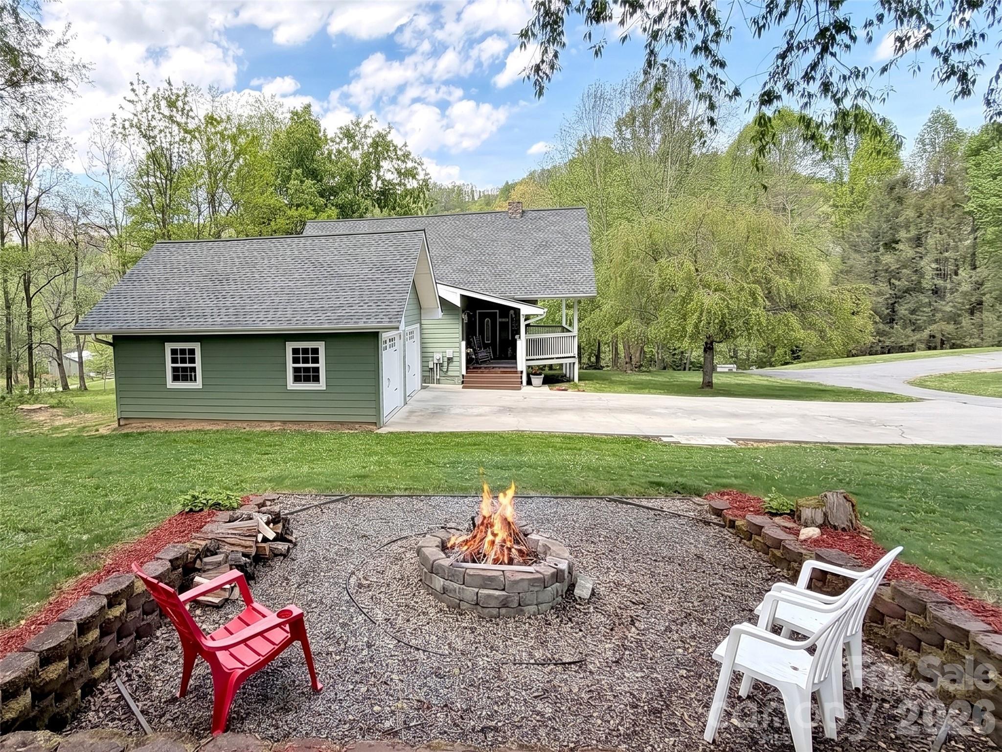 129 Hooper Haven Drive Waynesville NC 28786