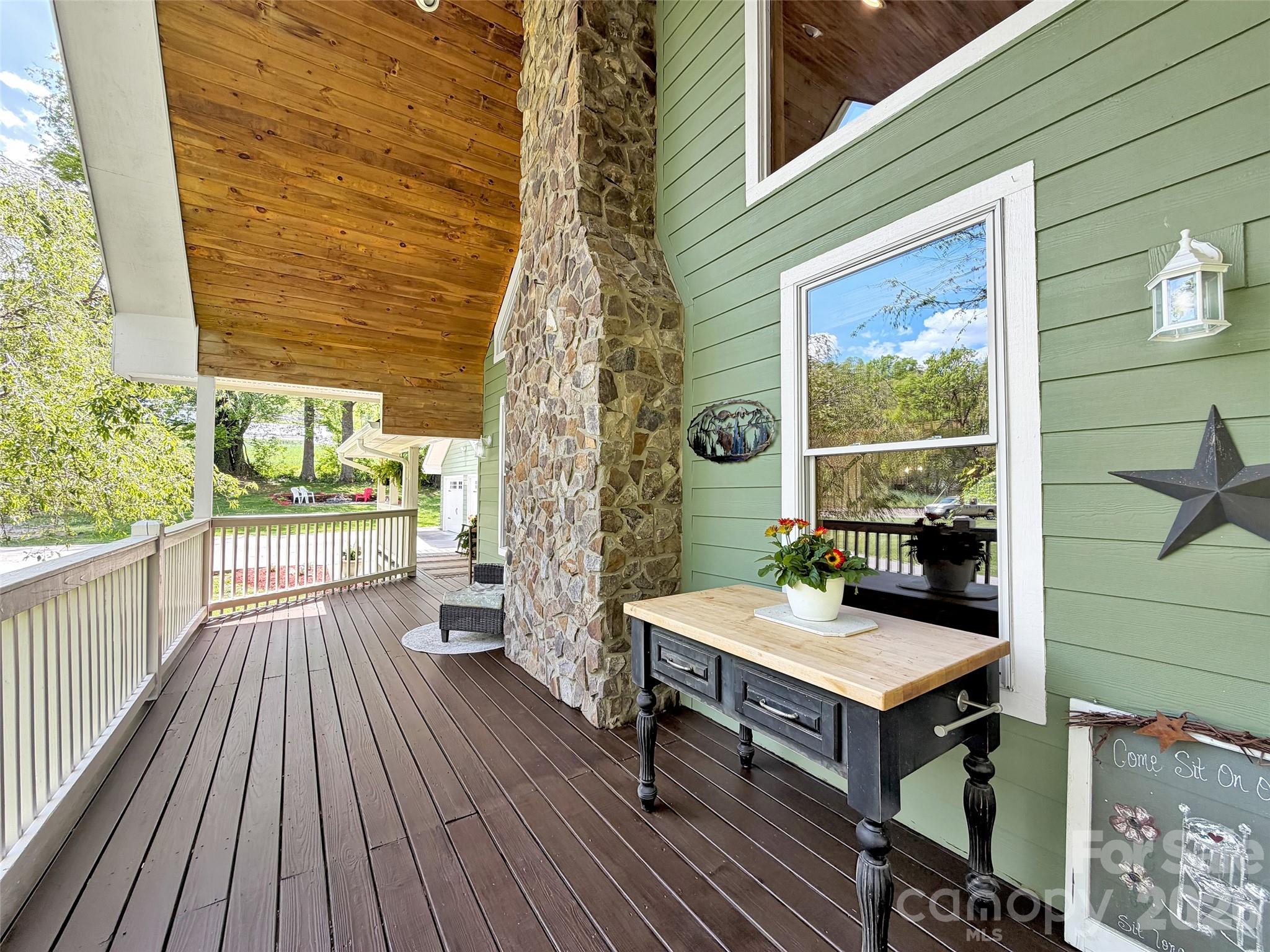 129 Hooper Haven Drive Waynesville NC 28786