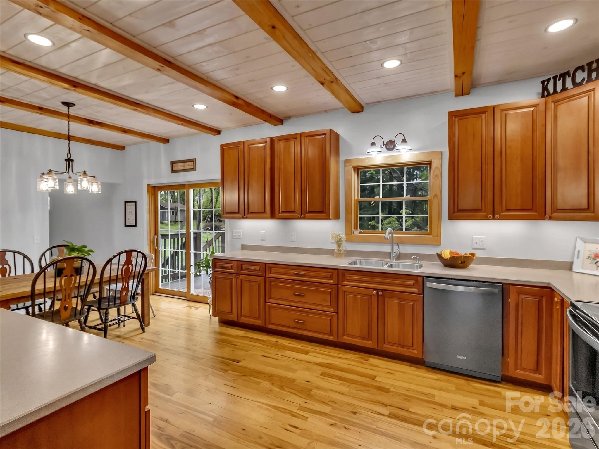 129 Hooper Haven Drive Waynesville NC 28786