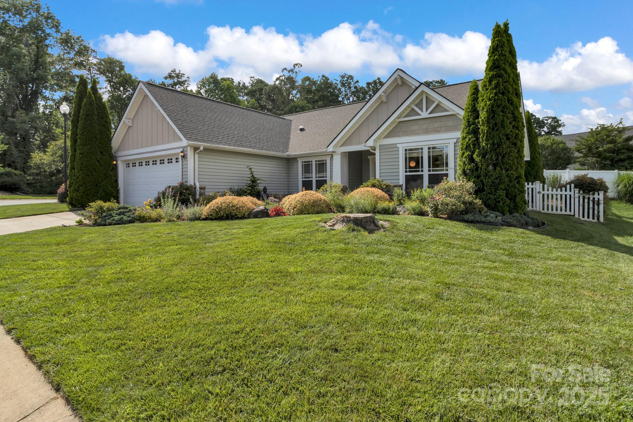 16 Sunview Circle Arden NC 28704