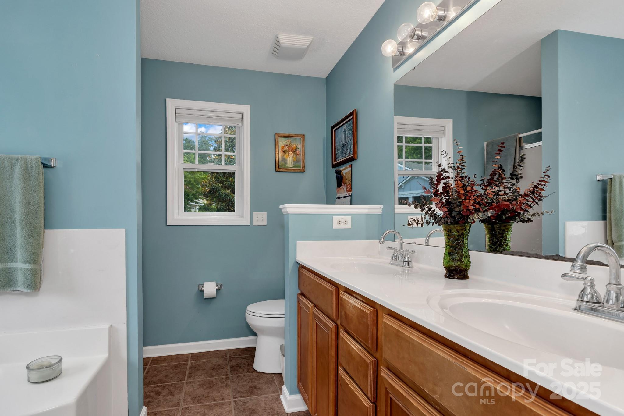 16 Sunview Circle Arden NC 28704