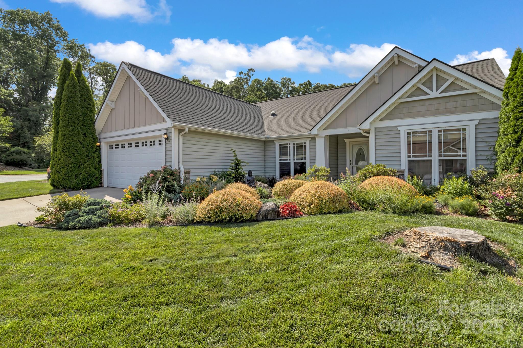 16 Sunview Circle Arden NC 28704