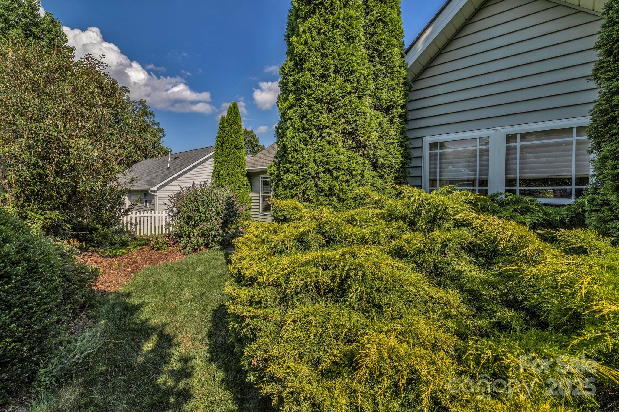 16 Sunview Circle Arden NC 28704