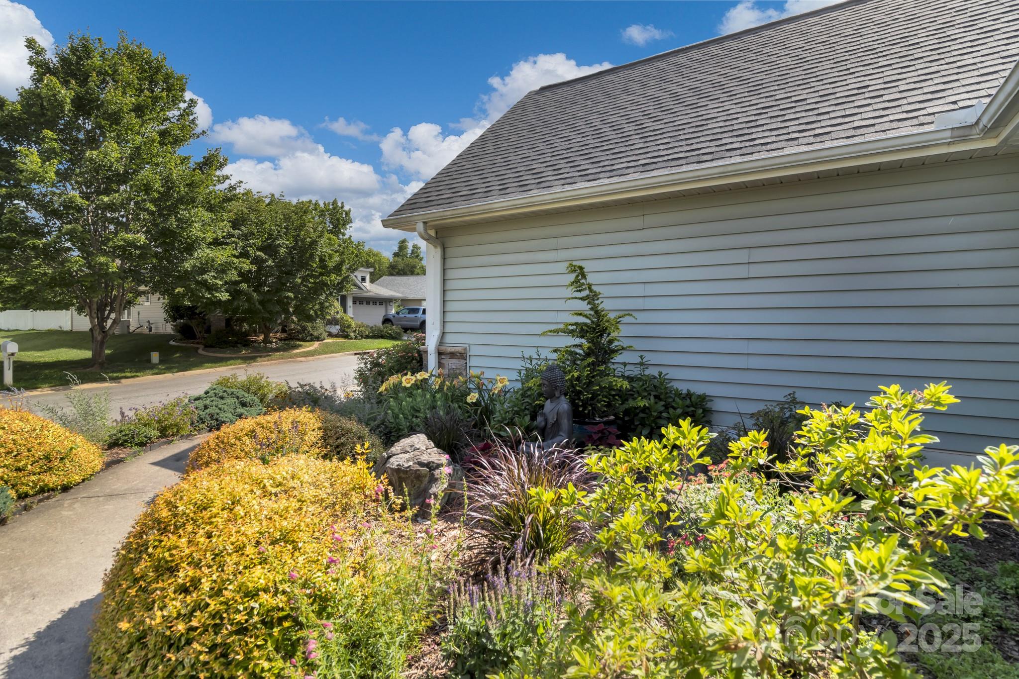 16 Sunview Circle Arden NC 28704