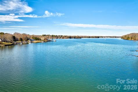 4353 Duck Haven Lane Lake Wylie SC 29710