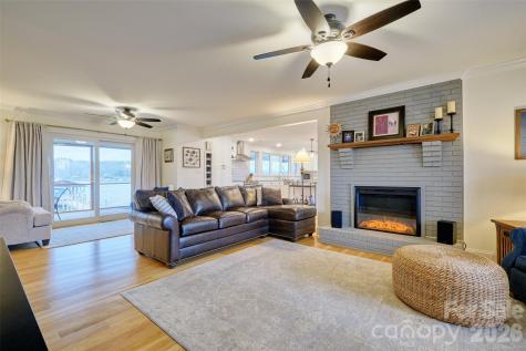 4353 Duck Haven Lane Lake Wylie SC 29710