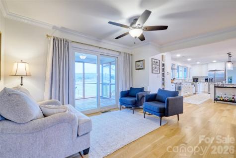 4353 Duck Haven Lane Lake Wylie SC 29710