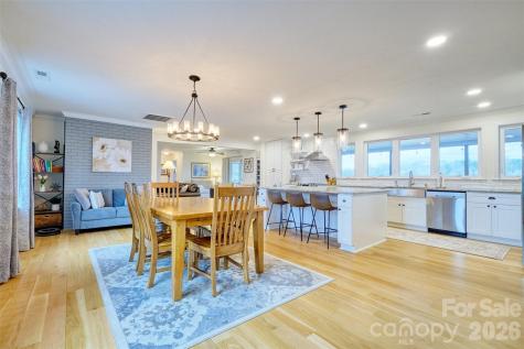 4353 Duck Haven Lane Lake Wylie SC 29710