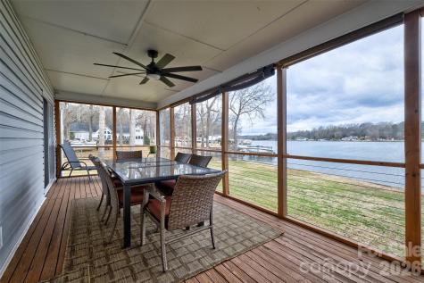 4353 Duck Haven Lane Lake Wylie SC 29710