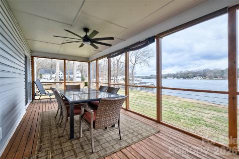 4353 Duck Haven Lane Lake Wylie SC 29710