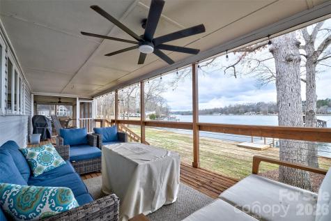 4353 Duck Haven Lane Lake Wylie SC 29710