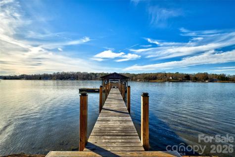 4353 Duck Haven Lane Lake Wylie SC 29710