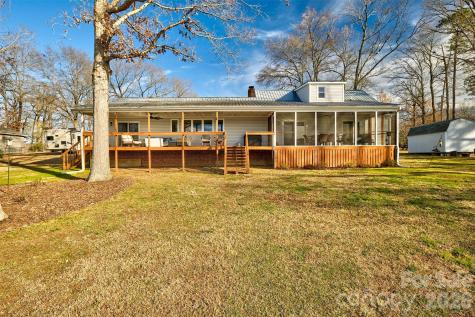 4353 Duck Haven Lane Lake Wylie SC 29710