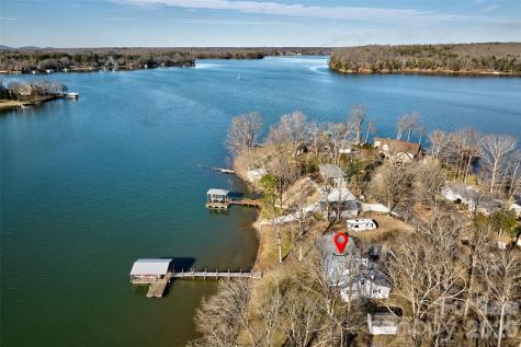 4353 Duck Haven Lane Lake Wylie SC 29710