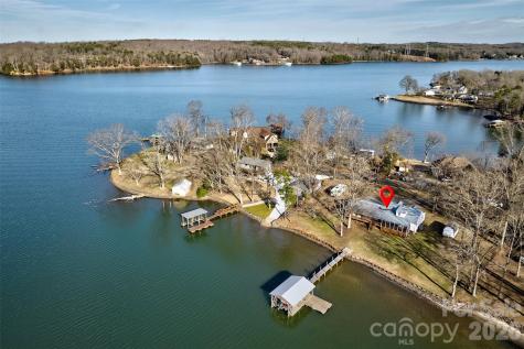 4353 Duck Haven Lane Lake Wylie SC 29710