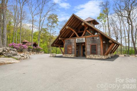 92 White Eagle Trail Banner Elk NC 28604
