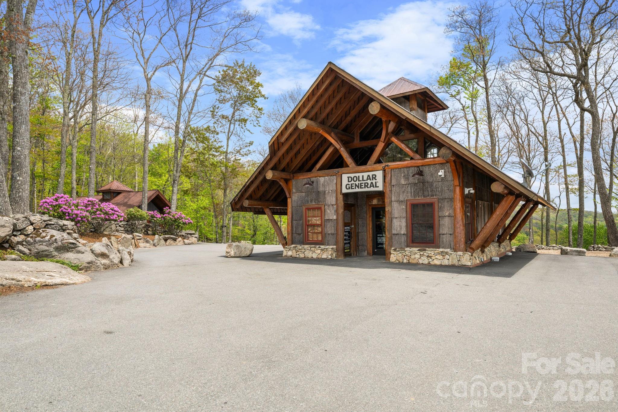 92 White Eagle Trail Banner Elk NC 28604