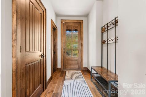 92 White Eagle Trail Banner Elk NC 28604