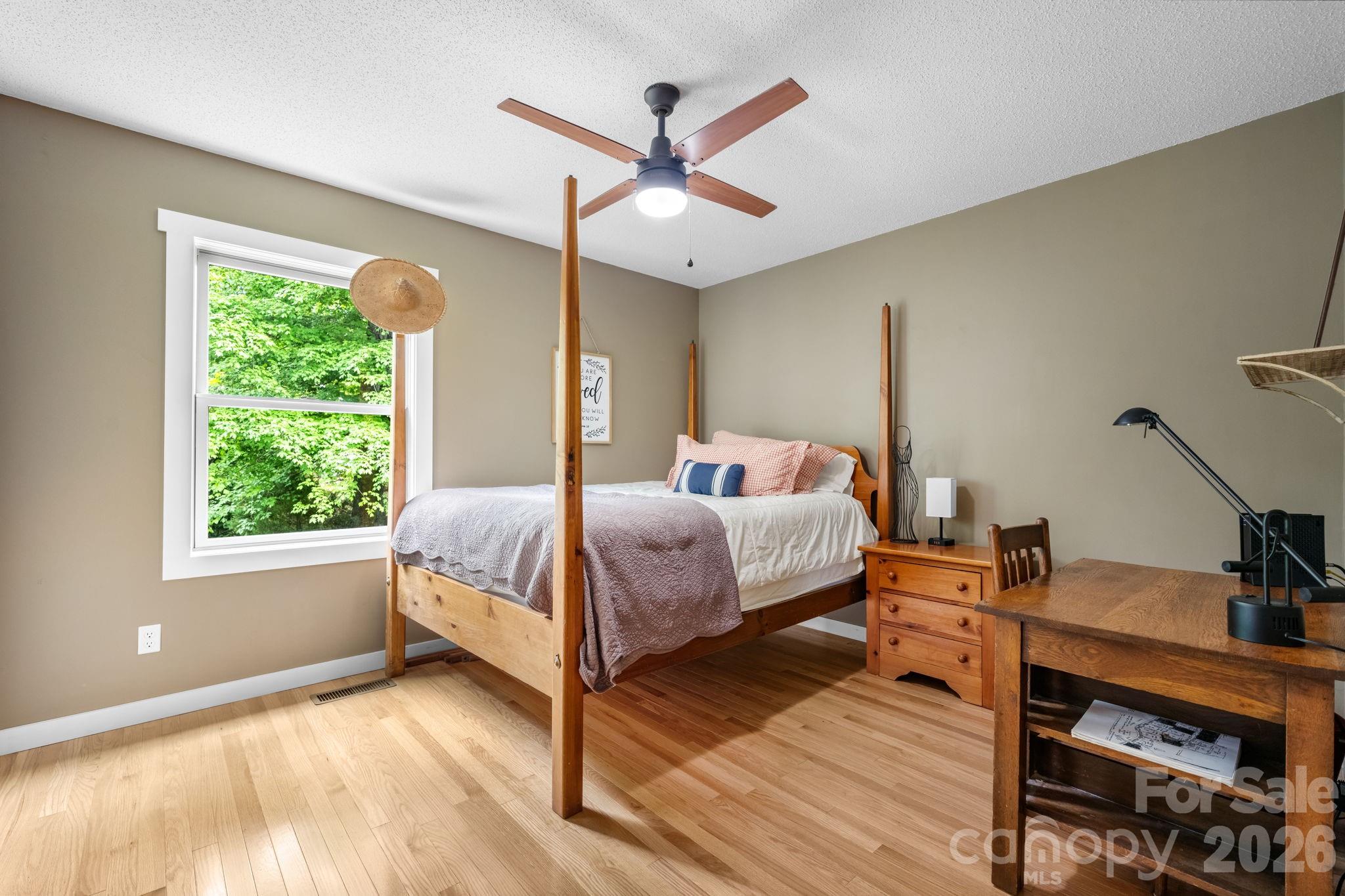 1221 Grande Vista Court Hudson NC 28638
