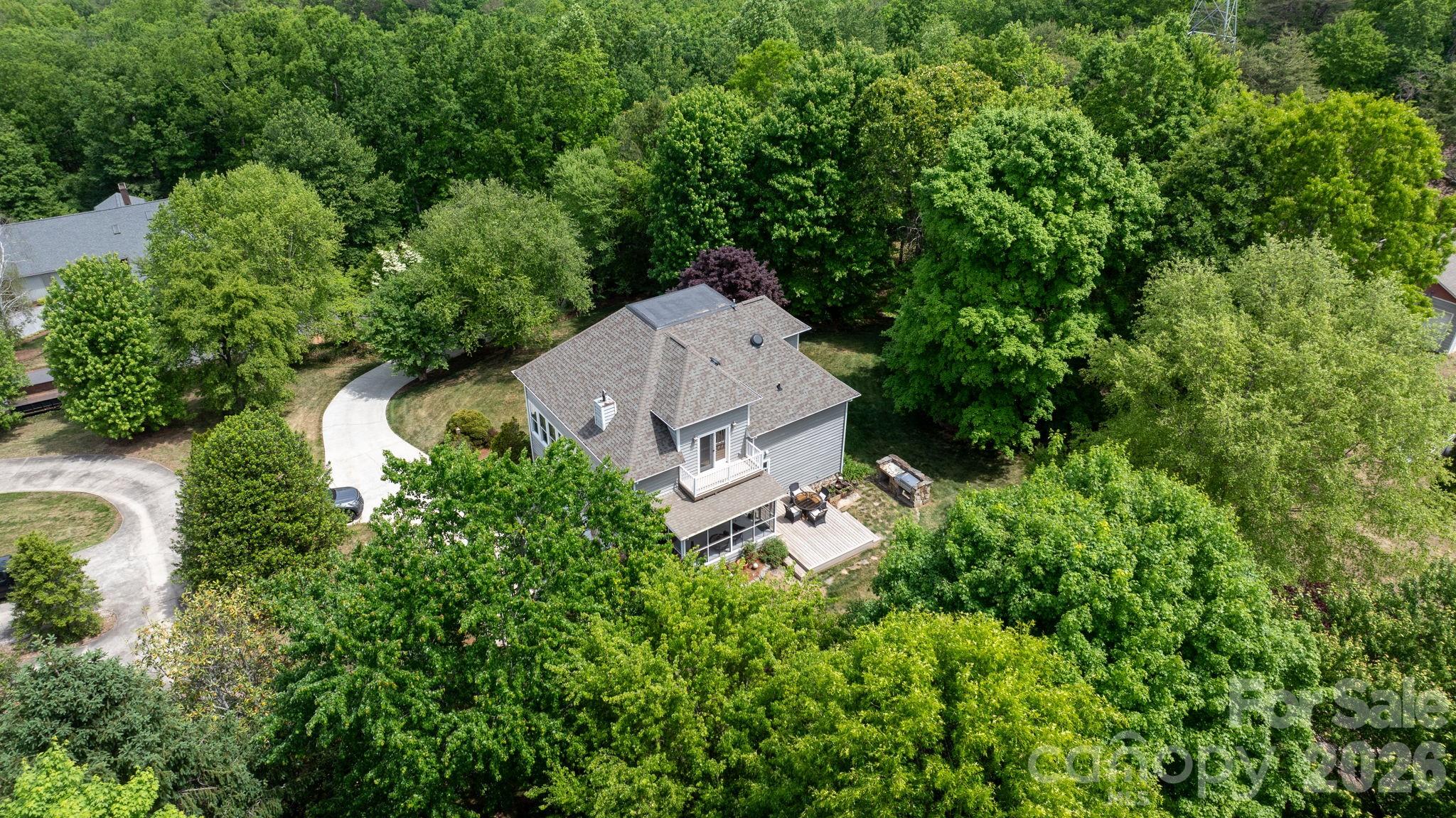 1221 Grande Vista Court Hudson NC 28638