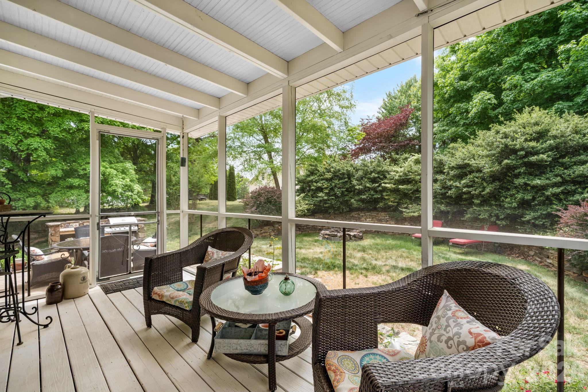 1221 Grande Vista Court Hudson NC 28638