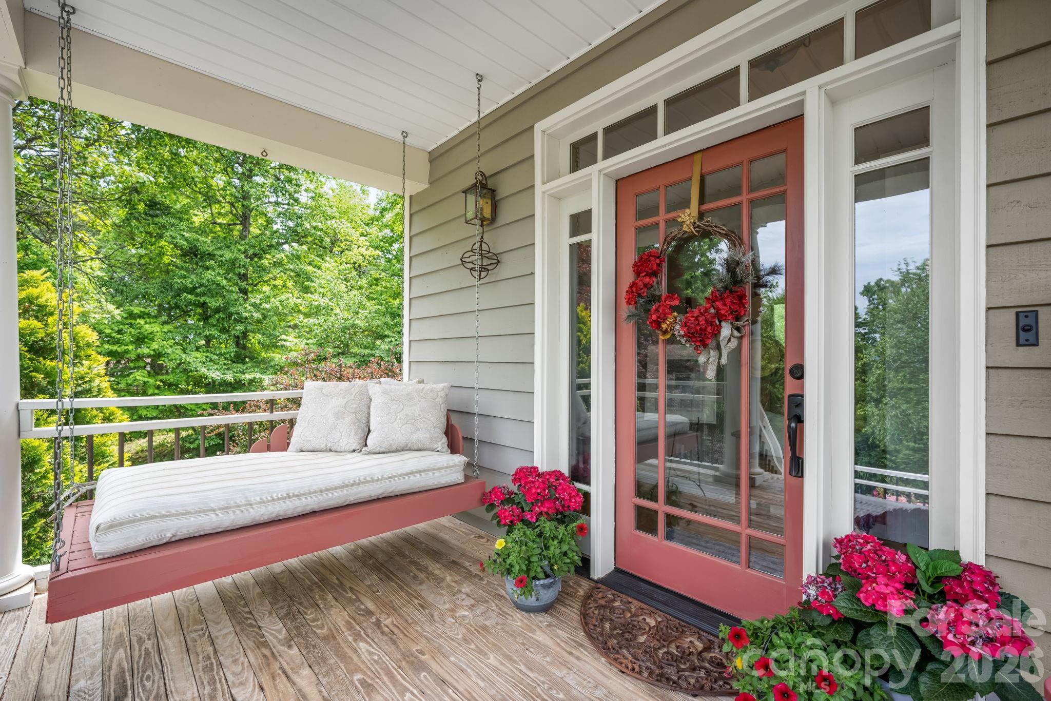 1221 Grande Vista Court Hudson NC 28638