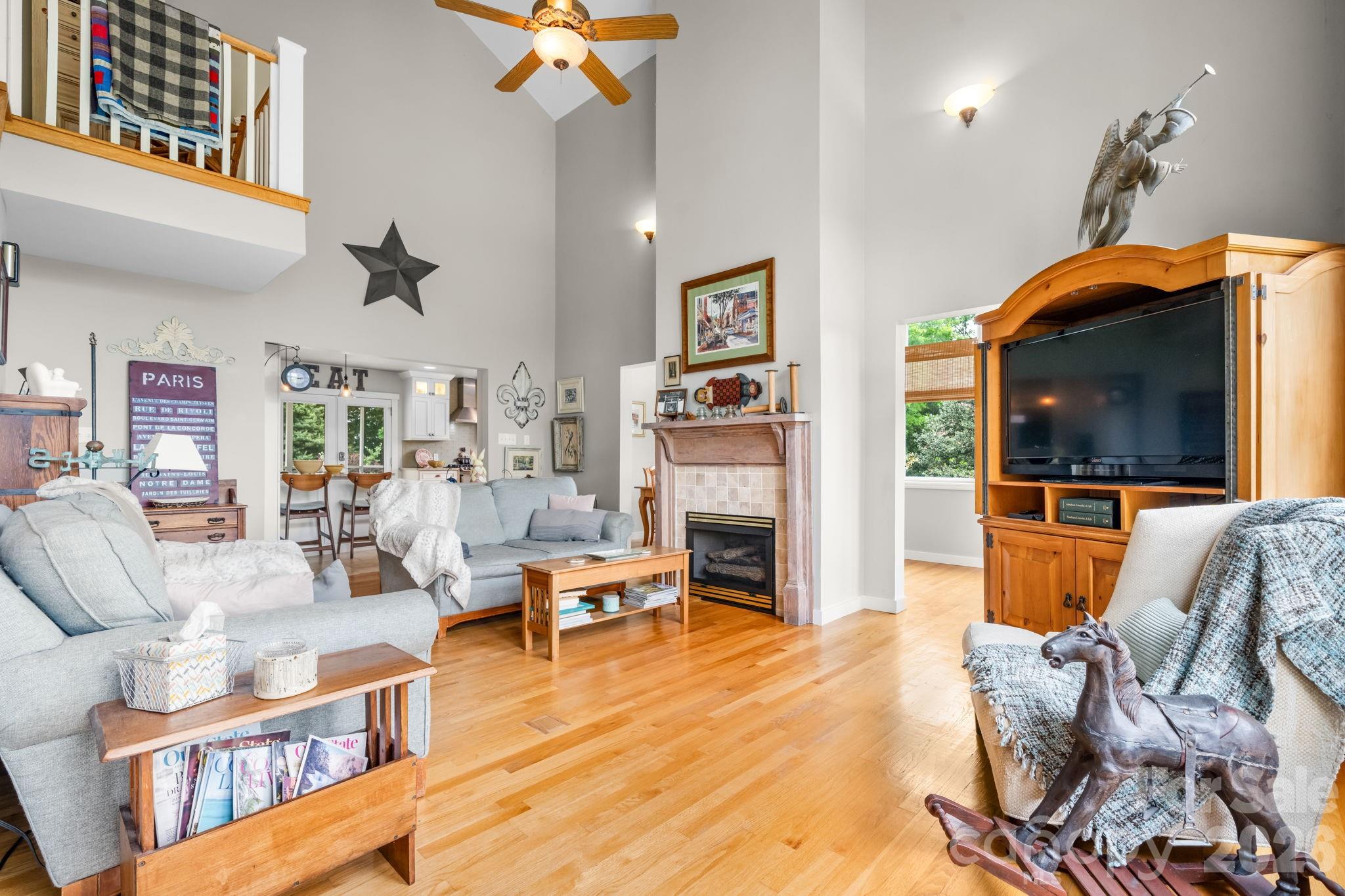 1221 Grande Vista Court Hudson NC 28638