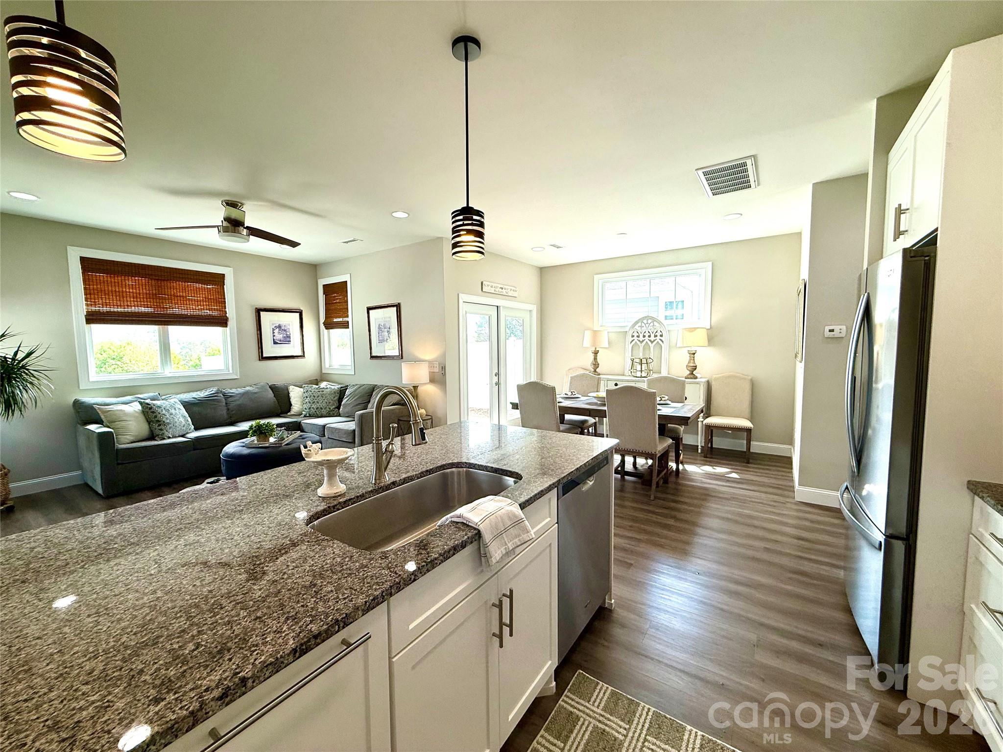 2636 2nd Street NE Hickory NC 28601